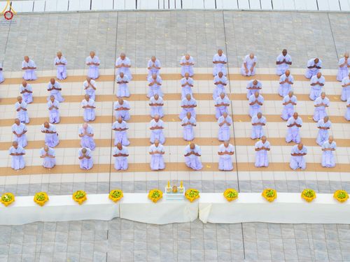 ภาพ No.232302:วันเสาร์ที่ 5 กรกฎาคม พ.ศ. 2568 พิธีบรรพชาอุปสมบท ธรรมทายาท โครงการบรรพชาอุปสมบทหมู่ รุ่นเข้าพรรษา ,  โครงการบวชพระนานาชาติ AEC & WAB รุ่นที่ 9 ณ วัดพระธรรมกาย