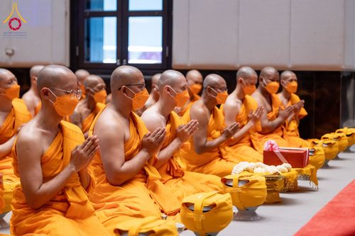 ภาพ No.62141:พิธีอุปสมบทในโครงการอุปสมบทหมู่ บูชาธรรมหลวงพ่อธัมมชโย พ.ศ.2567 ณ อุโบสถ วัดพระธรรมกาย จ.ปทุมธานี วันที่ 13-15 เมษายน พ.ศ. 2567