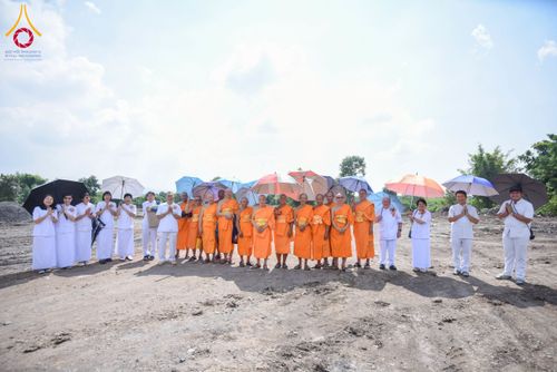 ภาพ No.270261:วันอาทิตย์ที่ 9 พฤศจิกายน พ.ศ. 2568 พิธีทอดผ้าป่าสร้างองค์พระเจดีย์สระบุรี สถาปนาองค์พระเจดีย์ เพื่อสร้างสันติภาพโลก ณ ศูนย์ปฏิบัติธรรมสระบุรี อ.พระพุทธบาท จ.สระบุรี