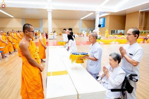 ภาพ No.249625:วันที่ 1 ตุลาคม พ.ศ. 2568 การสอบธรรมสนามหลวง นักธรรมชั้นตรี อำเภอคลองหลวง จังหวัดปทุมธานี ณ ห้องแก้วสารพัดนึก 2 วัดพระธรรมกาย