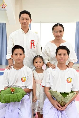 ภาพ No.213812:วันเสาร์ที่ 29 มีนาคม พ.ศ. 2568 พิธีตัดปอยผม ขอขมาผู้ปกครอง มอบบาตร-ผ้าไตร และพิธีบรรพชาสามเณร ณ ศูนย์ปฏิบัติธรรมจังหวัดระยอง (บ้านช่องลม) ต.บางบุตร อ.บ้านค่าย จ.ระยอง