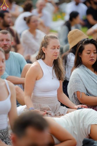 ภาพ No.156411:วัดพุทธบาหลีและวัดพระธรรมกาย จัดปฏิบัติธรรมนานาชาติ 1,151 คนจาก 78 ประเทศ ใน "วันสันติภาพสากล" ณ บาหลี อินโดนีเซีย วันเสาร์ที่ 21 กันยายน พ.ศ. 2567 เวลา 16.00-21.00 น. ณ พิพิธภัณฑ์ ARMA เมืองอูบุด จังหวัดบาหลี ประเทศอินโดนีเซีย