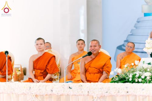 ภาพ No.171808:พิธีทอดกฐิน ศูนย์ปฏิบัติธรรมแก้วเมืองเลย วันที่ 27 ตุลาคม พ.ศ. 2567