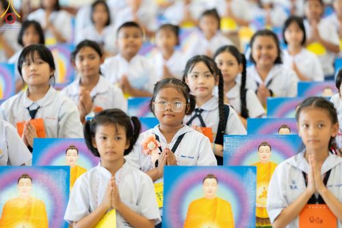 ภาพ No.102521:งานรวมพลังเด็กดี V-Star จังหวัดชลบุรี จัดงานโดยชมรมพุทธศาสตร์สากล และธุดงคสถานชลบุรี วันศุกร์ที่ 15 ธันวาคม พ.ศ. 2566