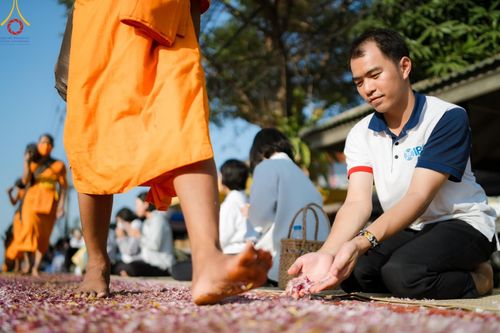 ภาพ No.116651:พิธีต้อนรับพระธรรมยาตรา ปีที่ 12 ณ อนุสรณ์สถานบางปลา จ.นครปฐม วันที่ 21 มกราคม พ.ศ. 2567