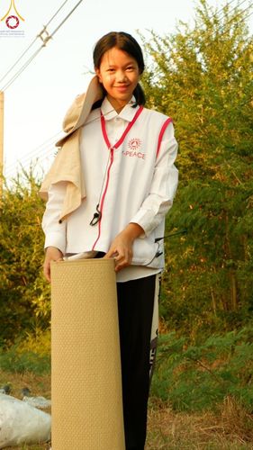 ภาพ No.198751:V.50 สารพัดV สารพัดดี ที่ธรรมยาตรา ในโครงการธรรมยาตรา กตัญญูบูชา มหาปูชนียาจารย์ พระมงคลเทพมุนี(สด จนฺทสโร) พระผู้ปราบมาร อนุสรณ์สถาน 7 แห่ง ปีที่ 13 ระหว่างวันที่ 2-31 มกราคม พ.ศ. 2568