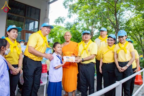 ภาพ No.226751:กิจกรรมจิตอาสาพัฒนา “เราทำความ ดี ด้วยหัวใจ” เนื่องในโอกาสวันพระบาทสมเด็จพระปกเกล้าเจ้าอยู่หัว ณ วัดพระธรรมกาย อ.คลองหลวง จ.ปทุมธานี วันพุธที่ 28 พฤษภาคม พ.ศ. 2568