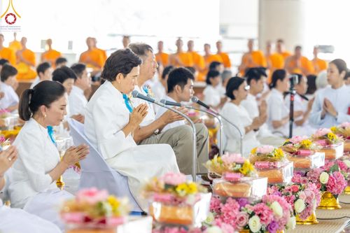 ภาพ No.157698:พิธีถวายภัตตาหารเมนูสวรรค์ ในพรรษาแห่งการเข้าถึงธรรม วันเสาร์ที่ 28 กันยายน พ.ศ. 2567 ณ หอฉันคุณยายอาจารย์ฯ วัดพระธรรมกาย