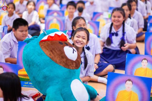 ภาพ No.103667:วันรวมพลังเด็กดี V-star ผู้นำฟื้นฟูศีลธรรมโลก จังหวัดสมุทรปราการ วันพุธที่ 20 ธันวาคม พ.ศ. 2566 ณ เมืองโบราณ จ.สมุทรปราการ