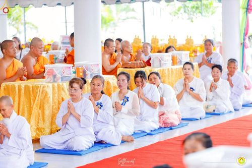 ภาพ No.236520:วันพุธที่ 30 กรกฏาคม  พ.ศ. 2568 พิธีถวายมหาสังฆทาน 81 วัด 81 ปี หลวงพ่อธัมชโย ครั้งที่ 2  ณ ศูนย์ปฏิบัติธรรมสวนผึ้ง ต.ท่าเคย อ.สวนผึ้ง จ.ราชบุรี