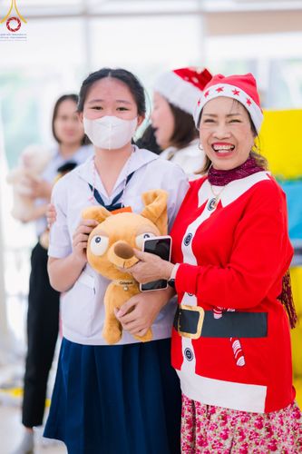 ภาพ No.104609:วันรวมพลังเด็กดี V-Star ผู้นำฟื้นฟูศีลธรรมโลก จังหวัดปราจีนบุรี ณ ธุดงคสถานปราจีนบุรี วันที่ 24 ธันวาคม พ.ศ. 2566