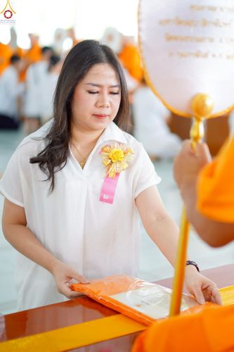 ภาพ No.229707:วันที่ 25 มิถุนายน พ.ศ. 2568 (แรม 15 ค่ำ เดือน 7) พิธีบุพเปตพลี ครั้งที่ 166 ร่วมอุทิศบุญแด่หมู่ญาติที่ล่วงลับไปแล้ว และสืบทอดอายุพระพุทธศาสนา ณ หอฉันคุณยายอาจารย์ฯ วัดพระธรรมกาย