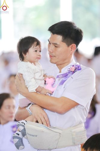 ภาพ No.167731:พิธีทอดกฐิน และ พิธีกรานกฐิน ในวันอาทิตย์ที่ 3 พฤศจิกายน พ.ศ. 2567 ณ วัดพระธรรมกาย จ.ปทุมธานี