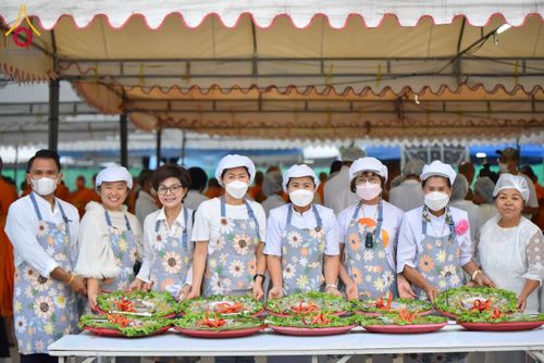 ภาพ No.118072:พิธีถวายภัตตาหารเป็นสังฆทาน แด่คณะพระธรรมยาตรา ปีที่ 12 วันที่ 24 มกราคม พ.ศ. 2567 ณ อนุสรณ์สถานบางนางแท่น จ.นครปฐม