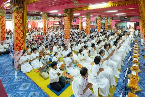 ภาพ No.203544:พิธีทอดผ้าป่าทำนุบำรุงศาสนสถาน ณ วัดตะเคียน ตำบลบางคูเวียง อำเภอบางกรวย จังหวัดนนทบุรี ในโครงการธรรมยาตรา กตัญญูบูชา มหาปูชนียาจารย์ พระมงคลเทพมุนี(สด จนฺทสโร) พระผู้ปราบมาร อนุสรณ์สถาน 7 แห่ง ปีที่ 13 วันที่ 29 มกราคม พ.ศ. 2568