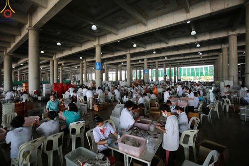 ภาพ No.120876:V.20 เป็นปลื้ม การเตรียมงาน เก็บงาน การรับบุญของเจ้าหน้าที่หน่วยงานต่างๆ เพื่อโครงการธรรมยาตรา กตัญญูบูชา มหาปูชนียาจารย์ พระมงคลเทพมุนี (สด จนฺทสโร) พระผู้ปราบมาร อนุสรณ์สถาน 7 แห่ง ปีที่ 12 ระหว่างวันที่ 2 - 31 มกราคม พ.ศ.2567