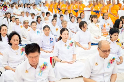 ภาพ No.274973:วันอาทิตย์ที่ 30 พฤศจิกายน พ.ศ. 2568 พิธีทอดผ้าป่า "สร้างองค์พระเจดีย์เพื่อสร้างสันติภาพโลก" ณ ศูนย์ปฏิบัติธรรมระยอง (บ้านช่องลม)