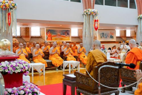 ภาพ No.142603:พิธีพัทธสีมา ประดิษฐานลูกนิมิตมหาสมบัติ สถาปนาอุโบสถวัดพระธรรมกายลอนดอน บูชาธรรม 80 ปี หลวงพ่อธัมมชโย วันเสาร์ที่ 22 มิถุนายน พ.ศ. 2567