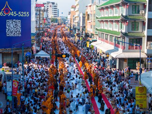 ภาพ No.147895:มหาสังฆทานครั้งยิ่งใหญ่ ตักบาตรพระ 10,000 รูป คณะสงฆ์ 4 ประเทศ 14 จังหวัดภาคใต้ วันอาทิตย์ที่ 11 สิงหาคม พ.ศ. 2567 ณ นิพัทธ์อุทิศ 3 ใจกลางนครหาดใหญ่ จ.สงขลา