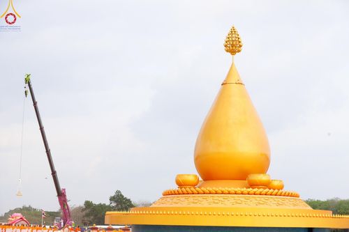 ภาพ No.129374:พิธีประดิษฐานพระบรมสารีริกธาตุ ณ มหารัตนะเจดีย์สิริปทุมสวรรค์ ศูนย์ปฏิบัติธรรมภาคใต้ อ.บางกล่ำ จ.สงขลา วันที่ 10 มีนาคม พ.ศ.2567