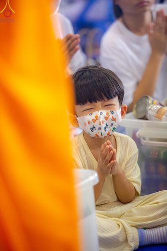 ภาพ No.136593:พิธีตักบาตร พิธีบูชาข้าวพระ ในวันอาทิตย์ต้นเดือนที่ 5 พฤษภาคม พ.ศ. 2567 ณ วัดพระธรรมกาย จ.ปทุมธานี