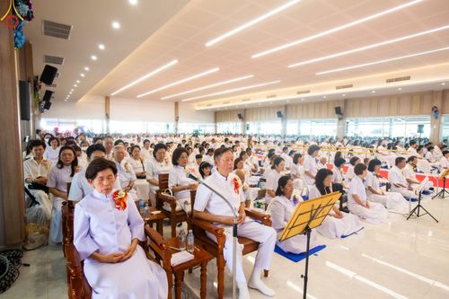 ภาพ No.128887:พิธีทอดผ้าป่าฉลองมหารัตนเจดีย์สิริปทุมสวรรค์ ณ ศูนย์ปฏิบัติธรรมภาคใต้ อ.บางกล่ำ จ.สงขลา วันที่ 10 มีนาคม พ.ศ. 2567