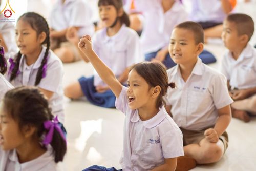 ภาพ No.104929:วันรวมพลังเด็กดี V-star ผู้นำฟื้นฟูศีลธรรมโลก จังหวัดกำแพงเพชร ณ ศูนย์ปฏิบัติธรรมกำแพงเพชร ในอุปถัมภ์พระพรหมวชิรปัญญาจารย์ วันที่ 22 ธันวาคม พ.ศ. 2566