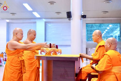 ภาพ No.259943:วันอาทิตย์ที่ 5 ตุลาคม พ.ศ. 2568 สัมมนาพิเศษ "จากกฐินวัดพระธรรมกาย สู่กฐินทั่วไทย 30,000 วัด" ณ สภาธรรมกายสากล วัดพระธรรมกาย