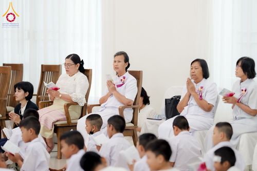 ภาพ No.180949:กิจกรรมวันรวมพลังเด็กดี V-Star ผู้นำฟื้นฟูศีลธรรมโลก ประจำปีพุทธศักราช 2567 จังหวัดสุพรรณบุรี ณ ศูนย์ปฏิบัติธรรมพระมงคลเทพมุนี อำเภอสองพี่น้อง จังหวัดสุพรรณบุรี วันที่ 21 พฤศจิกายน พ.ศ.2567