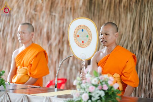 ภาพ No.165675:พิธีทอดกฐินศูนย์ปฏิบัติธรรมแก้วภูเรือ จ.เลย ในโครงการกฐินสามัคคีทั่วไทย 30,000 วัด บูชาธรรม 80 ปี หลวงพ่อธัมมชโย โดยคณะศิษยานุศิษย์วัดพระธรรมกาย วันที่ 20 ตุลาคม พ.ศ. 2567