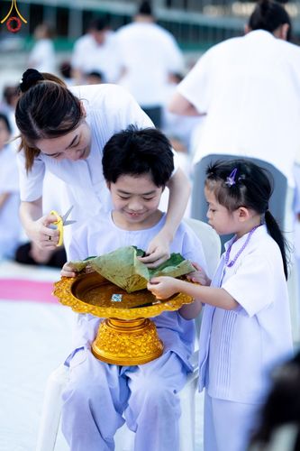 ภาพ No.132678:พิธีปลงผมยุวธรรมทายาท รุ่นที่ 32 มัชฌิมธรรมทายาท รุ่นที่ 28 ณ ลานธรรม วัดพระธรรมกาย วันเสาร์ที่ 30 มีนาคม พ.ศ. 2567