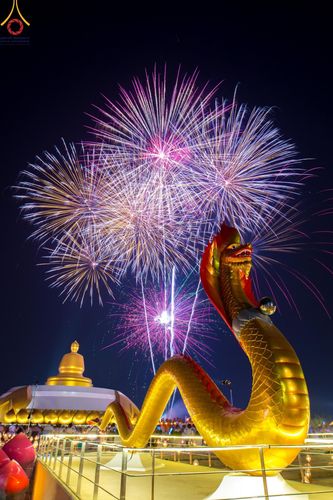 ภาพ No.200635:พิธีจุดประทีปถวายเป็นพุทธบูชา และบูชาธรรมมหาปูชนียาจารย์ ณ อนุสรณ์สถานบางปลา วัดบางปลา อำเภอบางเลน จังหวัดนครปฐม ในโครงการธรรมยาตรา กตัญญูบูชา มหาปูชนียาจารย์ พระมงคลเทพมุนี(สด จนฺทสโร) พระผู้ปราบมาร อนุสรณ์สถาน 7 แห่ง ปีที่ 13 วันที่ 23 มกราคม พ.ศ. 2568