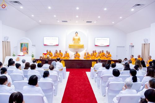 ภาพ No.234573:วันอาทิตย์ที่ 20 กรกฎาคม  พ.ศ.2568 พิธีทอดผ้าป่าภาคพื้นอเมริกา พิธีเจริญพระพุทธมนต์ ฉลองอาคารแก้วธรรมชัยรัตนอนันต์ วัดพระธรรมกายเทนเนสซี ประเทศสหรัฐอเมริกา