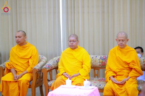 ภาพ No.197530:พิธีถวายสังฆทานคณะสงฆ์ 2 นิกายเชื่อมสัมพันธ์ไทย-เกาหลี วันอาทิตย์ที่ 5 มกราคม พ.ศ. 2568 ณ อาคารชมรมภาวนารักษ์ วัดพระธรรมกาย อำเภอคลองหลวง จังหวัดปทุมธานี