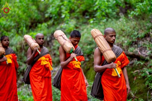 ภาพ No.226231:วันที่ 7-10 พฤษภาคม พ.ศ. 2568 โครงการเดินธรรมยาตรา สยาม-ลังกา ธรรมยาตรา ฉลองเทศกาลวิสาขบูชาแห่งชาติ ศรีลังกา บูชาธรรม 81 ปี หลวงพ่อธัมมชโย เมืองนูวราอิลิยา ประเทศศรีลังกา