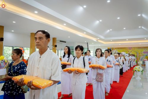 ภาพ No.256968:วันพฤหัสบดีที่ ๑๖ ตุลาคม พ.ศ. ๒๕๖๘ พิธีทอดกฐินสามัคคีเพื่อรองรับประดิษฐานองค์เจดีย์ ณ ศูนย์ปฏิบัติธรรมเถินเทิดธรรม อ.เถิน จ.ลำปาง