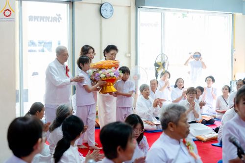 ภาพ No.192248:พิธีทอดผ้าป่าทำนุบำรุงศาสนสถาน ณ วัดเทพพล แขวงบางพรม เขตตลิ่งชัน กรุงเทพมหานคร ในโครงการธรรมยาตรา กตัญญูบูชา มหาปูชนียาจารย์ พระมงคลเทพมุนี(สด จนฺทสโร) พระผู้ปราบมาร อนุสรณ์สถาน 7 แห่ง ปีที่ 13 วันที่ 9 มกราคม พ.ศ. 2568