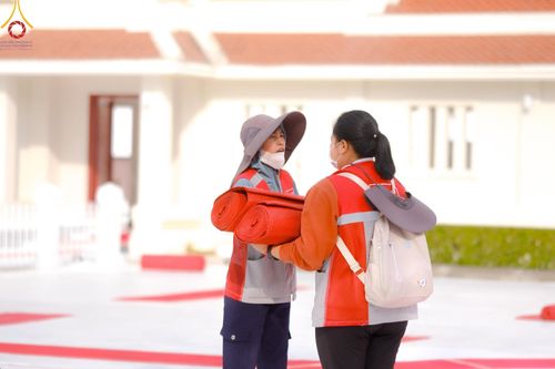 ภาพ No.205426:V.53 สารพัดV สารพัดดี ที่วัดโบสถ์บน ในโครงการธรรมยาตรา กตัญญูบูชา มหาปูชนียาจารย์ พระมงคลเทพมุนี(สด จนฺทสโร) พระผู้ปราบมาร อนุสรณ์สถาน 7 แห่ง ปีที่ 13 ระหว่างวันที่ 2-31 มกราคม พ.ศ. 2568