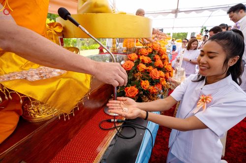ภาพ No.99540:งานบุญพิธีทอดกฐินสามัคคี มหากาลทาน วัดพระธรรมกายซิดนีย์ เพื่อขยายอาคารปฏิบัติธรรม คุณยายอาจารย์มหารัตนอุบาสิกาจันทร์ ขนนกยูง วันที่ 12 พฤศจิกายน พ.ศ. 2566