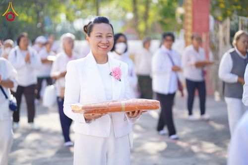 ภาพ No.204608:พิธีทอดผ้าป่าทำนุบำรุงศาสนสถาน ณ วัดเกิดการอุดม ตำบลคลองสาม อำเภอคลองหลวง จังหวัดปทุมธานี ในโครงการธรรมยาตรา กตัญญูบูชา มหาปูชนียาจารย์ พระมงคลเทพมุนี(สด จนฺทสโร) พระผู้ปราบมาร อนุสรณ์สถาน 7 แห่ง ปีที่ 13 วันที่ 30 มกราคม พ.ศ. 2568