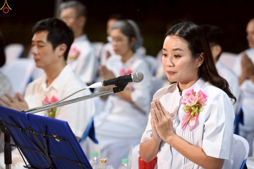 ภาพ No.261546:วันที่ 17-18 ตุลาคม พ.ศ. 2568 พิธีเจริญพระพุทธมนต์คณะสงฆ์ 108 กลั่นแผ่นดินองค์พระเจดีย์สระบุรี สมโภชองค์กฐิน และพิธีทอดกฐิน ณ ศูนย์ปฏิบัติธรรมสระบุรี ในโครงการกฐินสามัคคีทั่วไทย 30,000 วัด บูชาธรรม 81 ปี หลวงพ่อธัมมชโย โดยคณะศิษยานุศิษย์วัดพระธรรมกาย