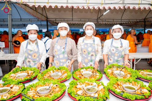 ภาพ No.118841:พิธีถวายภัตตาหารเป็นสังฆทาน แด่คณะพระธรรมยาตรา ปีที่ 12 วันที่ 26 มกราคม พ.ศ. 2567 ณ อนุสรณ์สถานบางปลา จ.นครปฐม