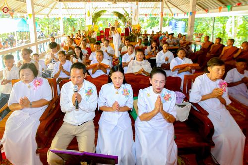 ภาพ No.258359:วันที่ 18 ตุลาคม พ.ศ. 2568 พิธีทอดกฐินสามัคคีทั่วไทย 30,000 วัด โดยคณะศิษยานุศิษย์ บูชาธรรม 81 ปี หลวงพ่อธัมมชโย ณ สำนักสงฆ์ป่าเขานันทา จ.สุพรรณบุรี