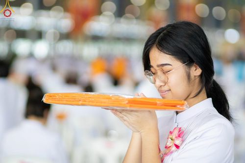 ภาพ No.154472:พิธีทอดผ้าป่าสมทบกฐินวัดพระธรรมกาย และสมทบกฐิน 30,000 วัดทั่วไทย ครั้งที่ 2 ณ สภาธรรมกายสากล วัดพระธรรมกาย วันอังคารที่ 17 กันยายน พ.ศ. 2567