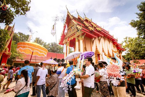 ภาพ No.171129:พิธีทอดกฐิน ณ วัดบ้านหัวนา อ.สนามชัยเขต จ.ฉะเชิงเทรา ในโครงการกฐินสามัคคีทั่วไทย 30,000 วัด บูชาธรรม 80 ปี หลวงพ่อธัมมชโย โดยคณะศิษยานุศิษย์วัดพระธรรมกาย วันที่ 27 ตุลาคม พ.ศ. 2567