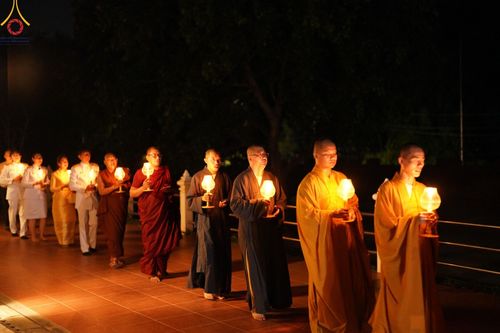 ภาพ No.138714:รัฐบาลประเทศเนปาล โดยการสนับสนุนจากวัดไทยลุมพินี และวัดพระธรรมกาย จัดงานพุทธชยันตีถวายเป็นพุทธบูชา ณ วิหารมายาเทวี ลุมพินี สถานที่ประสูติแห่งองค์สมเด็จพระสัมมาสัมพุทธเจ้า ประเทศเนปาล เนื่องในวันวิสาขบูชาที่ 22-23 พฤษภาคม พ. ศ. 2567