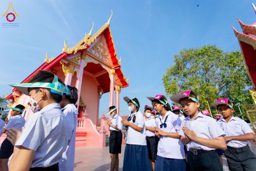 ภาพ No.204994:พิธีทอดผ้าป่าทำนุบำรุงศาสนสถาน ณ วัดบ่อทอง ตำบลคูขวาง อำเภอลาดหลุมแก้ว จังหวัดปทุมธานี ในโครงการธรรมยาตรา กตัญญูบูชา มหาปูชนียาจารย์ พระมงคลเทพมุนี(สด จนฺทสโร) พระผู้ปราบมาร อนุสรณ์สถาน 7 แห่ง ปีที่ 13 วันที่ 30 มกราคม พ.ศ. 2568 