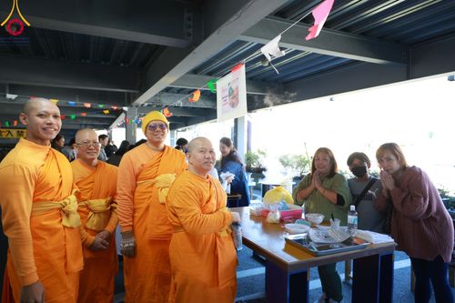 ภาพ No.95443:พิธีทอดกฐินบรมจักรพรรดิสร้างทุกสิ่ง วัดพระธรรมกายยามานาชิ ประเทศญี่ปุ่น วันอาทิตย์ที่ 19 พฤศจิกายน พ.ศ. 2566