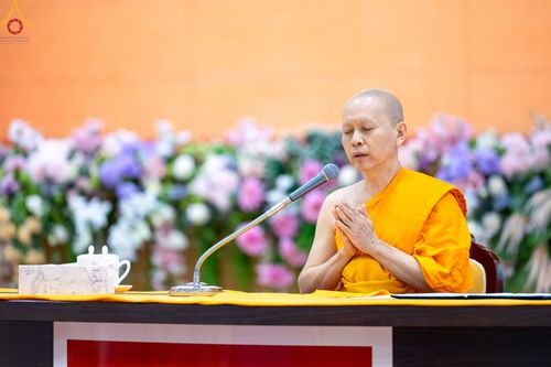 ภาพ No.104233:โครงการตอบปัญหาธรรมะทางก้าวหน้า ครั้งที่ 41 รอบชิงชนะเลิศระดับชาติ วันเสาร์ที่ 23 ธันวาคม พ.ศ. 2566 ณ ห้องแก้วสารพัดนึก วัดพระธรรมกาย จัดโดย ชมรมพุทธศาสตร์สากล