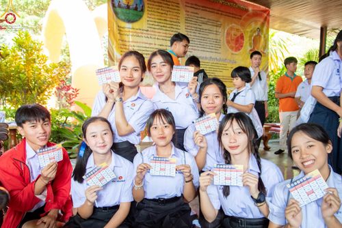 ภาพ No.103430:วันรวมพลังเด็กดี V-Star ผู้นำฟื้นฟูศีลธรรมโลก จังหวัดเชียงรายและจังหวัดพะเยา ณ ศูนย์ปฏิบัติธรรมจังหวัดเชียงราย วันที่ 2 ธันวาคม พ.ศ. 2566